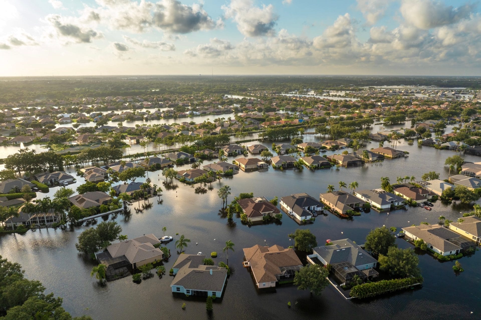 The best Hurricane & Storm Flooding Solution For Sarasota Businesses & Home Owners